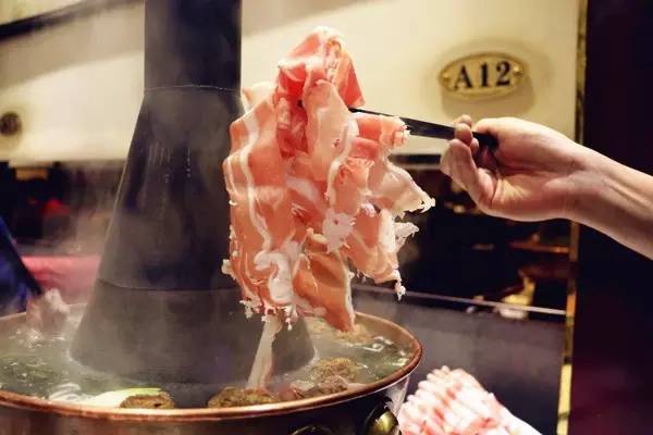 老牌坊鱼豆花火锅官网_凤台香牌坊火锅_香牌坊火锅