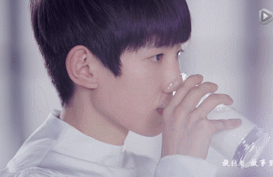 香牌坊火锅_凤台香牌坊火锅_老牌坊鱼豆花火锅官网