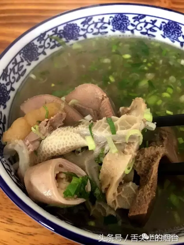 你竟然不知道?烟台这十家餐厅天天都是人人人人人……(图3) 肥牛海鲜自助火锅加盟_冠菌海鲜肥牛自助火锅加盟_凤台小肥牛自助火锅店地址