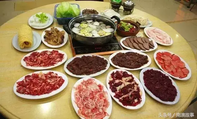 铜陵香牌坊火锅老板_凤台香牌坊火锅_凤鸣路凤台路牛尾巴火锅