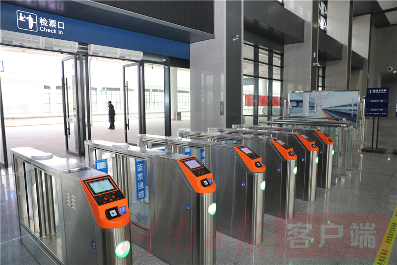 商合杭高铁湾沚南站_郑阜高铁和商合杭高铁_商合杭高铁凤台南站