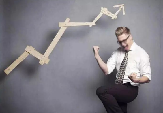 性格内向职场新人_性格内向在职场_在职场内向的人怎么办