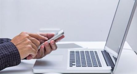 职场新人工作总结演讲稿_新职位演讲_职场新人发言