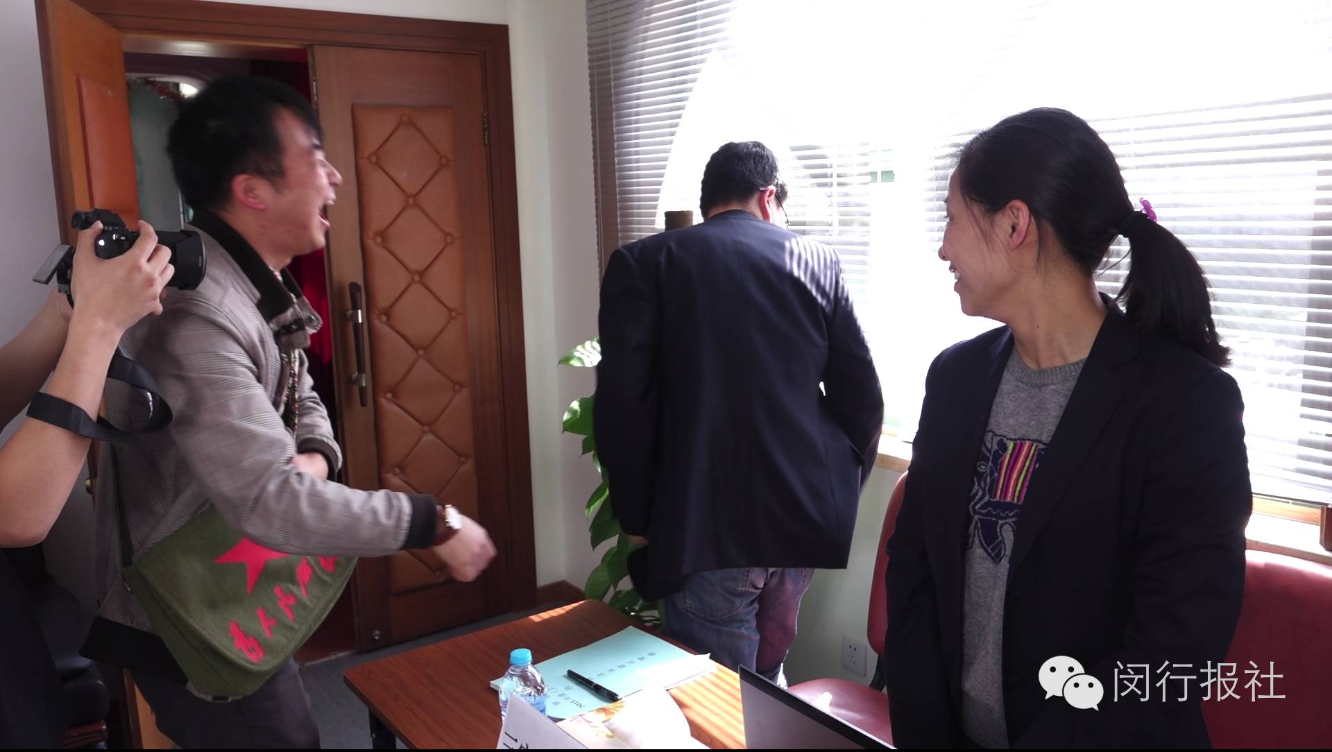 职场情景剧剧本大全_职场搞笑情景剧剧本_职场搞笑段子剧本