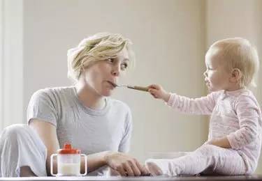 职场妈妈好处_职场妈妈的育儿心经_职场妈妈育儿