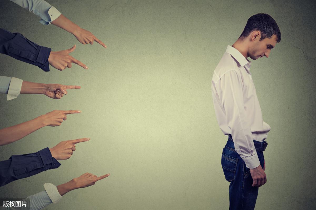 职场冷暴力及应对技巧_面对职场暴力到底应该怎么做_如何面对职场暴力