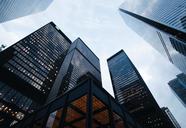 面对职场暴力到底应该怎么做_职场冷暴力及应对技巧_如何面对职场暴力