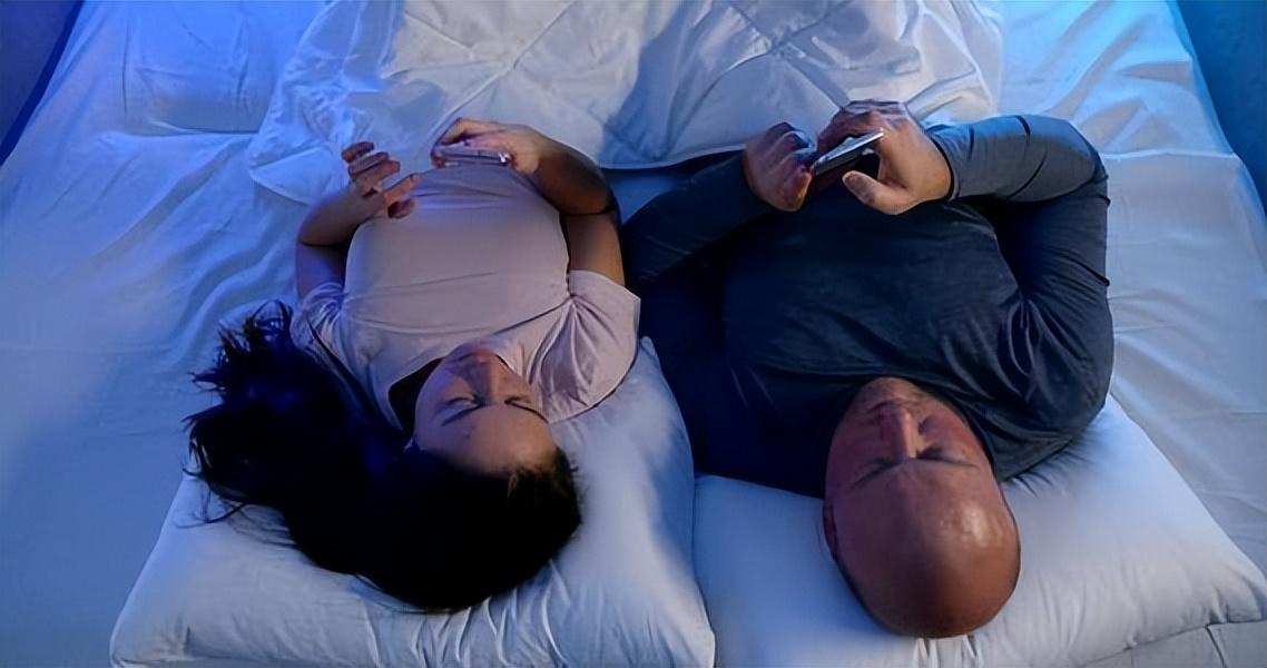 他喜欢用镜头捕捉生活中的点点滴滴(图14) 职场压力调查_职场压力调查问卷_职场压力调查报告