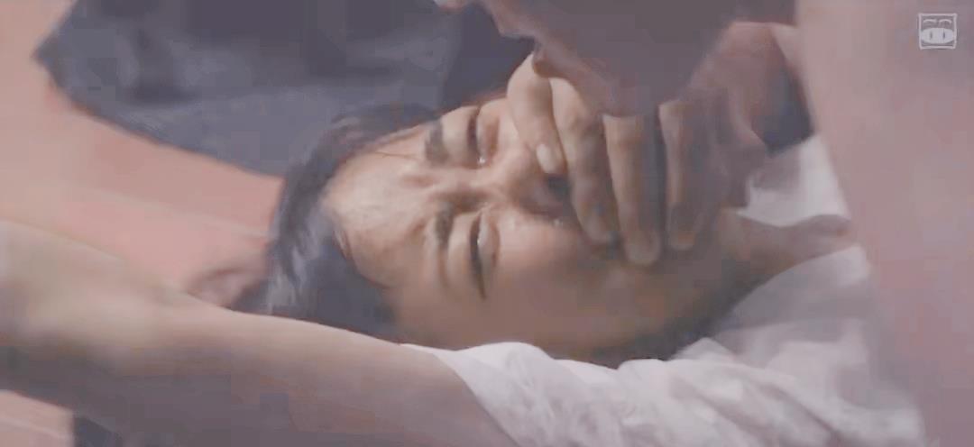 他喜欢用镜头捕捉生活中的点点滴滴(图16) 职场压力调查报告_职场压力调查问卷_职场压力调查