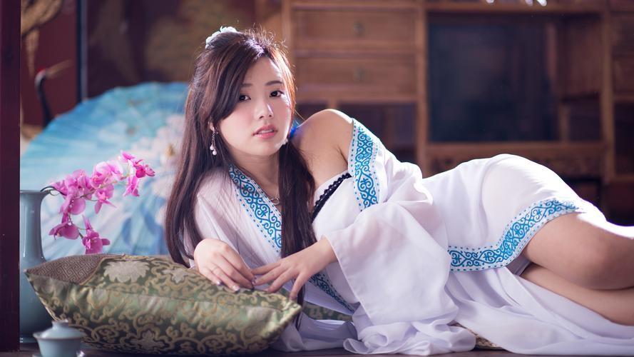 他喜欢用镜头捕捉生活中的点点滴滴(图3) 职场压力调查报告_职场压力调查问卷_职场压力调查