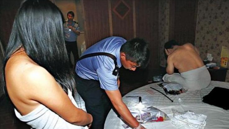 他喜欢用镜头捕捉生活中的点点滴滴(图19) 职场压力调查问卷_职场压力调查_职场压力调查报告