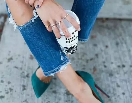 职场高跟鞋的讲究_高跟鞋职场女性_职场高跟鞋