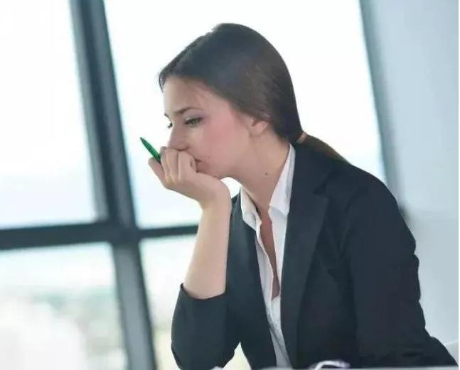 产后返职场妈妈_妈妈重返职场_职场妈妈和全职妈妈