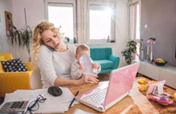 产后返职场妈妈_职场妈妈时间管理_全职妈妈和职场妈妈