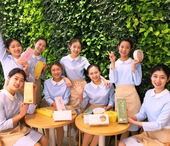 延吉蛋糕店招聘_黑蝴蝶蛋糕店_黑天鹅蛋糕店招聘