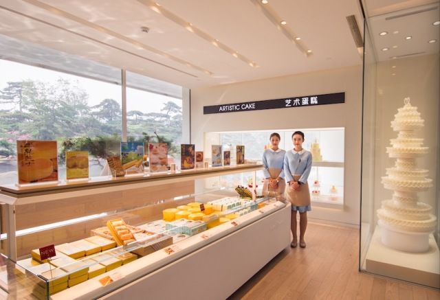 黑天鹅蛋糕店招聘_延吉蛋糕店招聘_黑蝴蝶蛋糕店