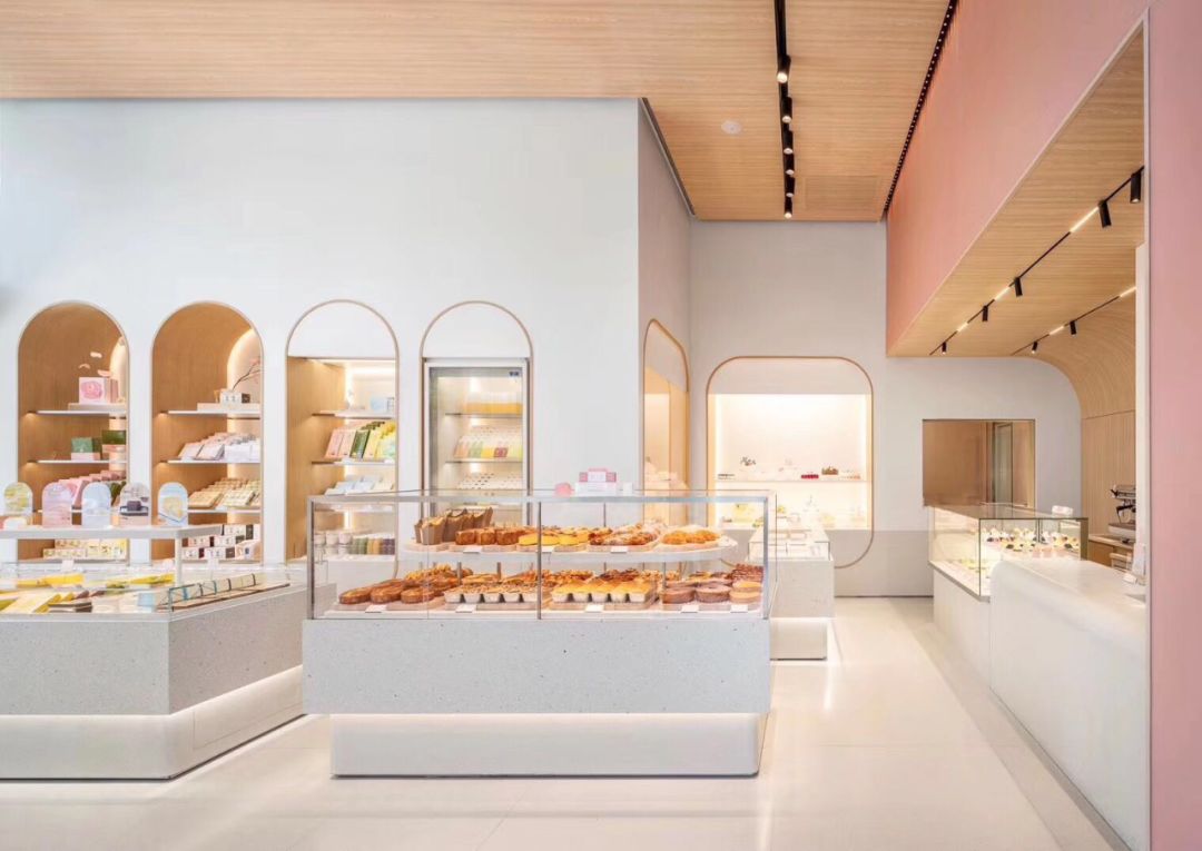 黑蝴蝶蛋糕店_延吉蛋糕店招聘_黑天鹅蛋糕店招聘