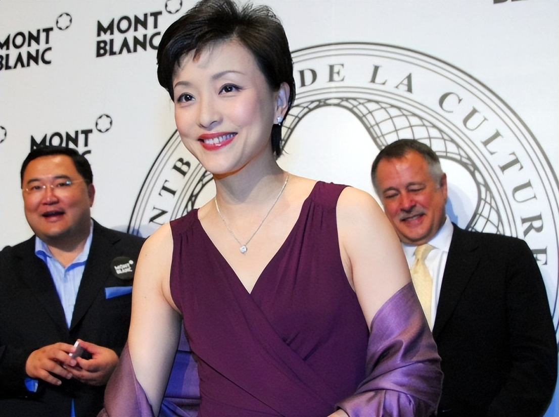 央视主持人撒贝宁简历_央视主持人撒贝宁主持的节目_央视主持撒贝宁现状