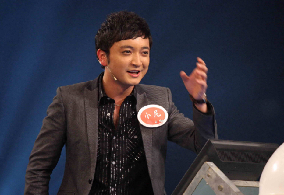 撒贝宁主持开讲啦_央视女主持叶迎春简历_央视主持人撒贝宁简历