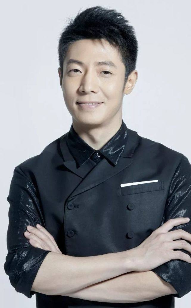 “名嘴”撒贝宁退休后5个月客死异乡背后的故事(图11) 央视主持人撒贝宁简历_央视节目主持人撒贝宁简历_央视主持人撒贝宁主持的节目