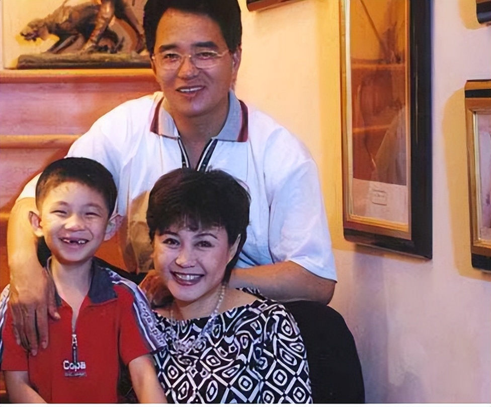 “名嘴”撒贝宁退休后5个月客死异乡背后的故事(图15) 央视节目主持人撒贝宁简历_央视主持人撒贝宁简历_央视主持人撒贝宁主持的节目