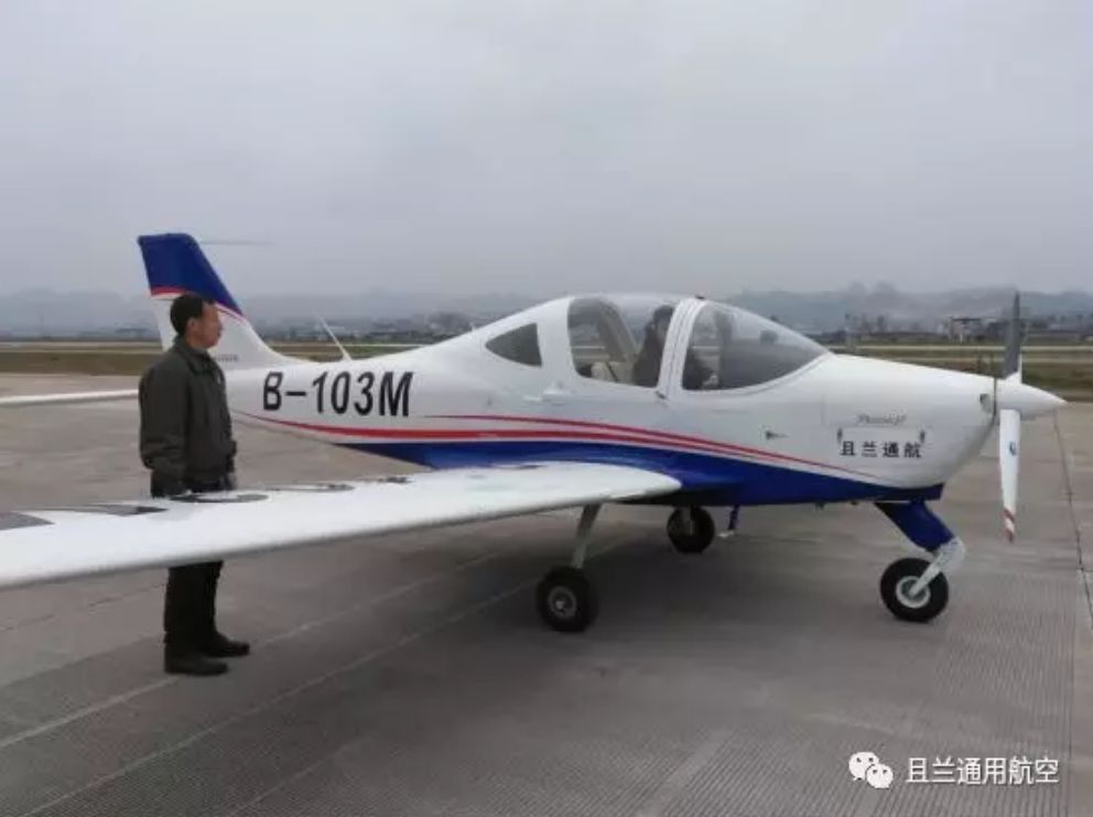 讲座员飞行招聘要求_飞行员招聘讲座_飞行教员招聘信息