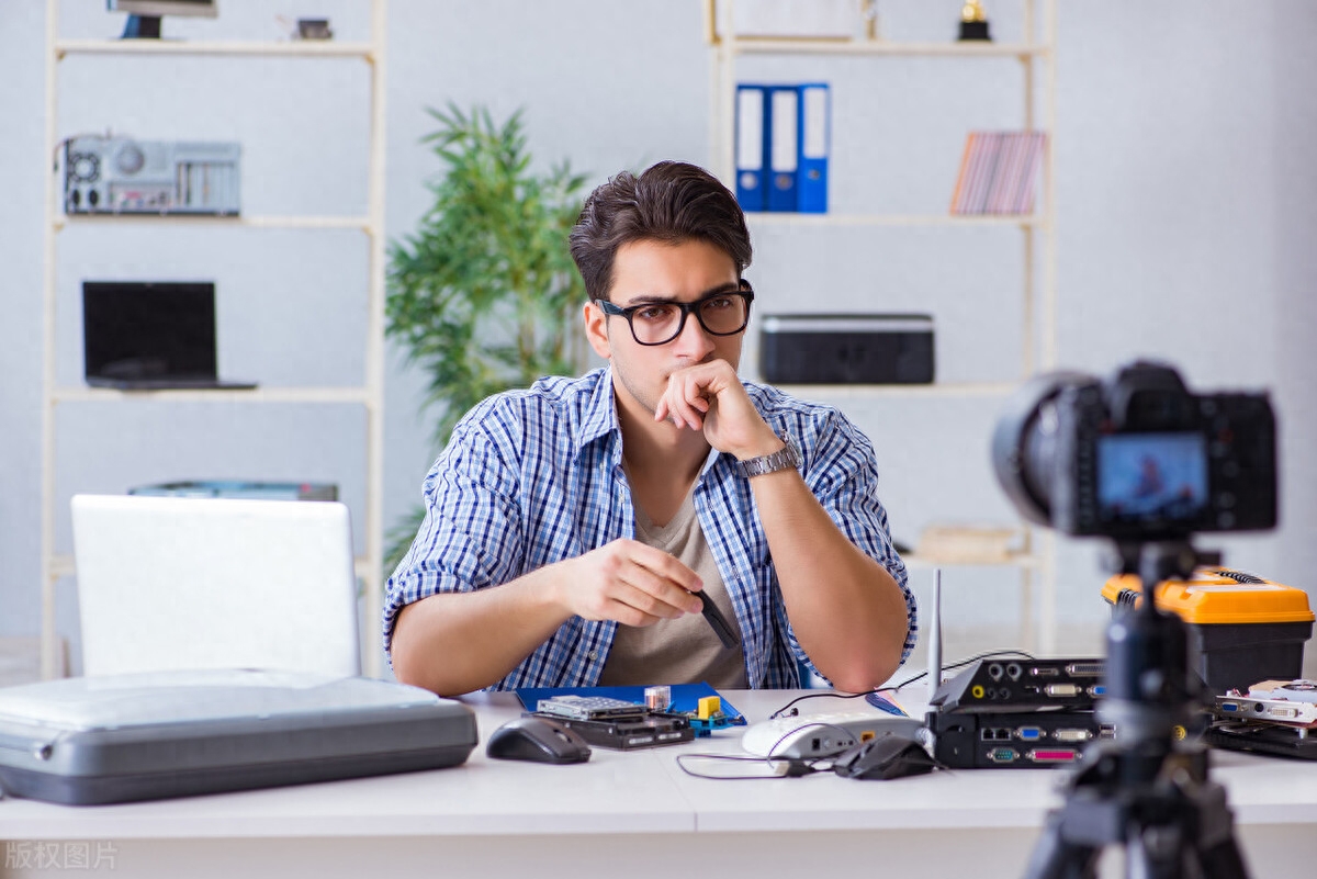 简历印象回答公司怎么说_简历回答对公司的印象_简历对公司的第一印象