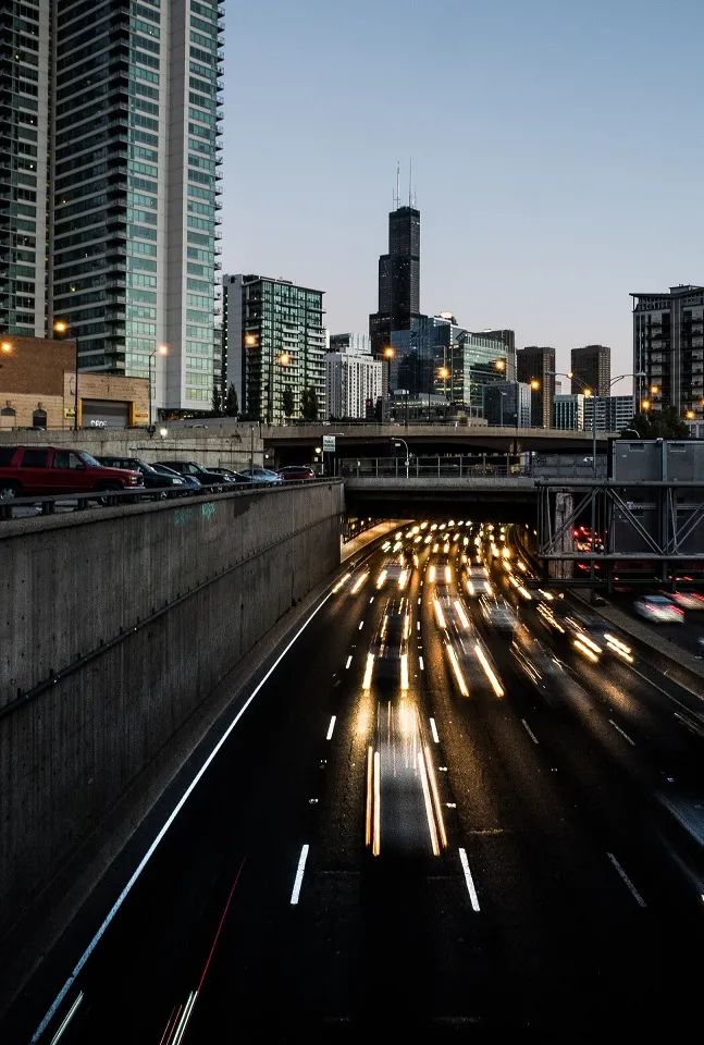 单身女王—潜伏在职场_职场女人潜规则_模特潜则规则性奴