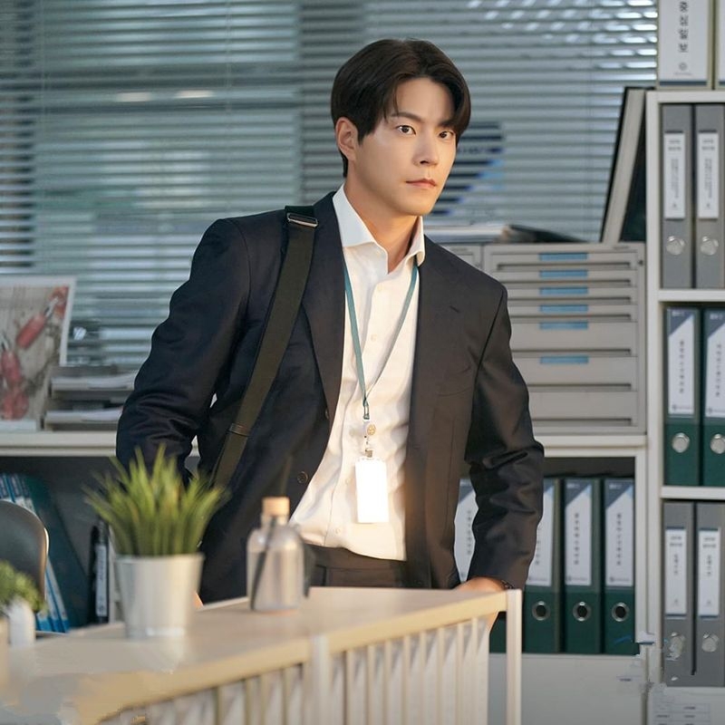 韩剧《较量人生》:低学历人群的职场励志剧(图4) 职场励志短小故事50字_职场励志短小故事_职场励志故事小故事及感悟