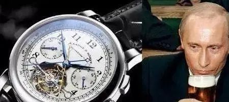 职场男人手表应该左手还是右手_左手手表右手手环_表应该戴左手还是右手