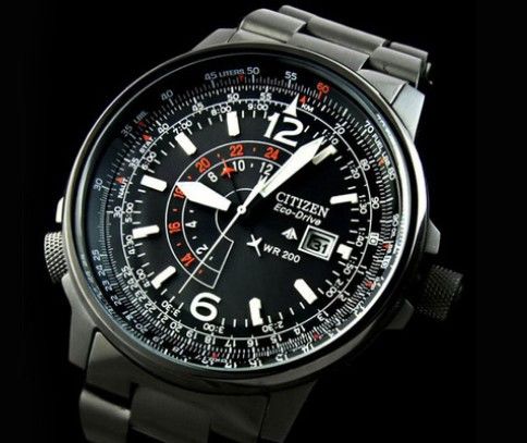 职场男人手表应该左手还是右手_举手应该举左手还是举右手_手表女士戴在左手还是右手