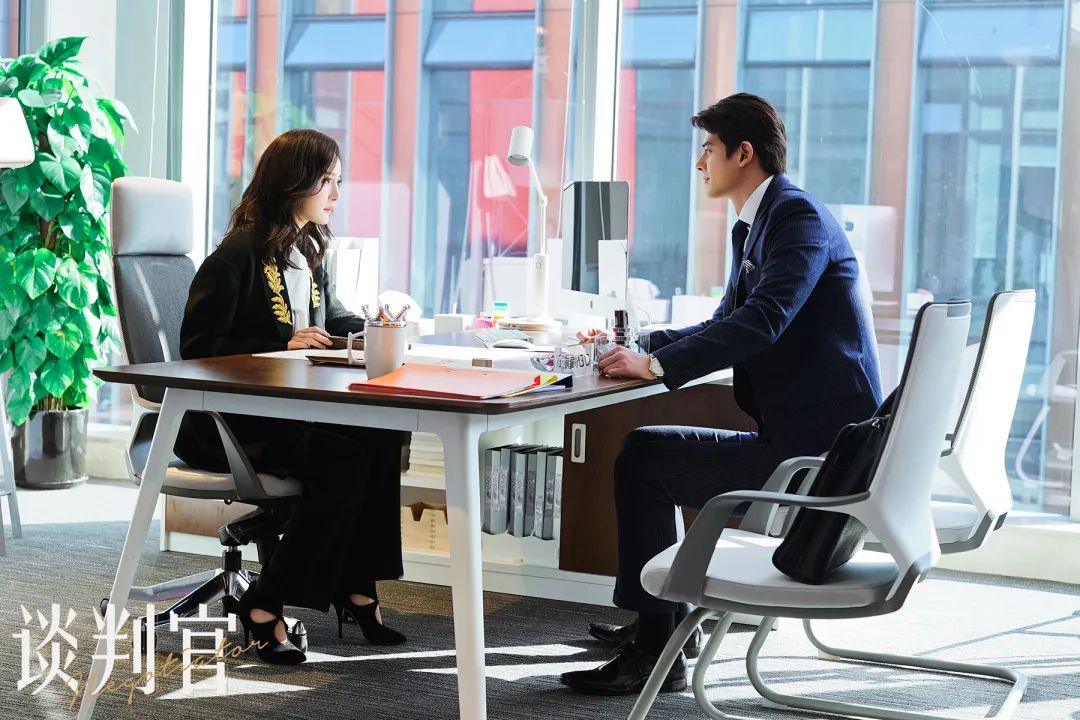 高智商斗智电影_乾隆皇君臣斗智电影_职场斗智斗勇电影