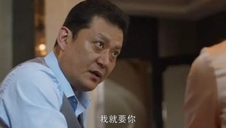 职场女人上位nph文_职场上的女人_职场女性