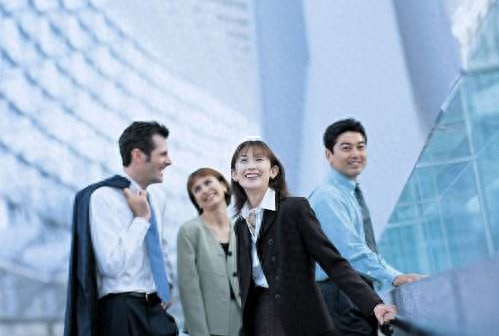 职场女人潜规则_潜皇规则之皇梦九重_模特潜则规则性奴