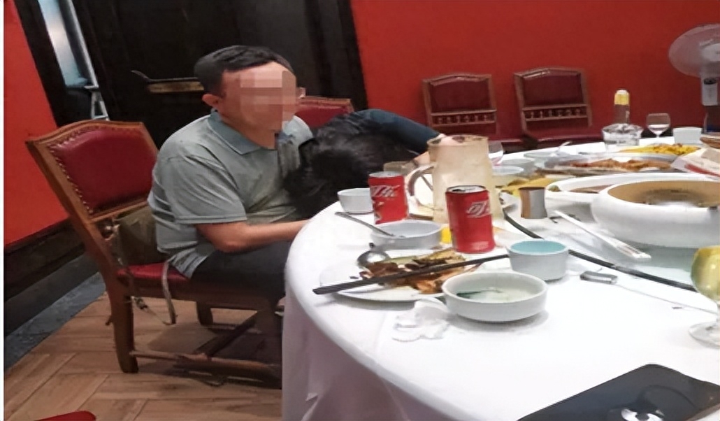 官路潜色规则王云飞_职场女人潜规则_职场潜则规则电影周小