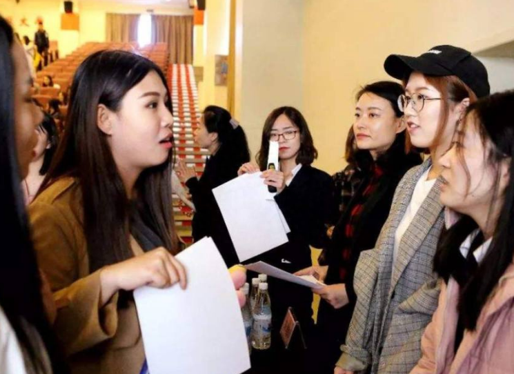 简历 英文水平_简历英文水平描述_简历英语水平一般怎么填写