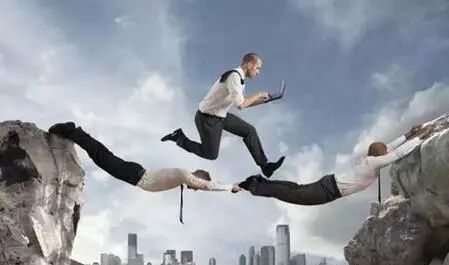 职场生存法则文案_职场生存法则20条_职场生存法则的说说