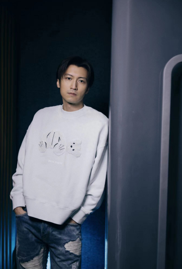 职场男性着装的三个三原则_职场着装男人图片_职场男人着装