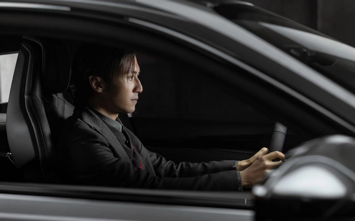 职场着装男人图片_职场男性着装的三个三原则_职场男人着装