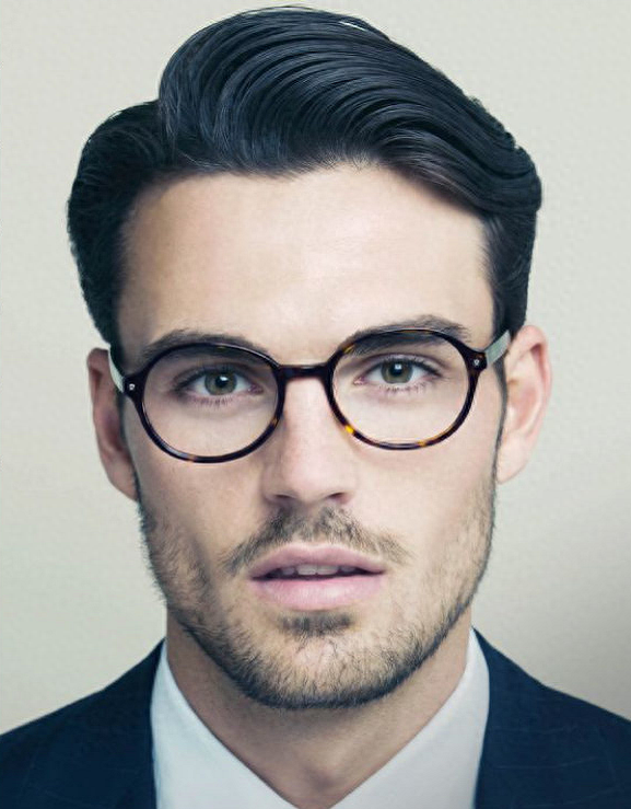 职场着装礼仪_职场男人着装_职场女士着装