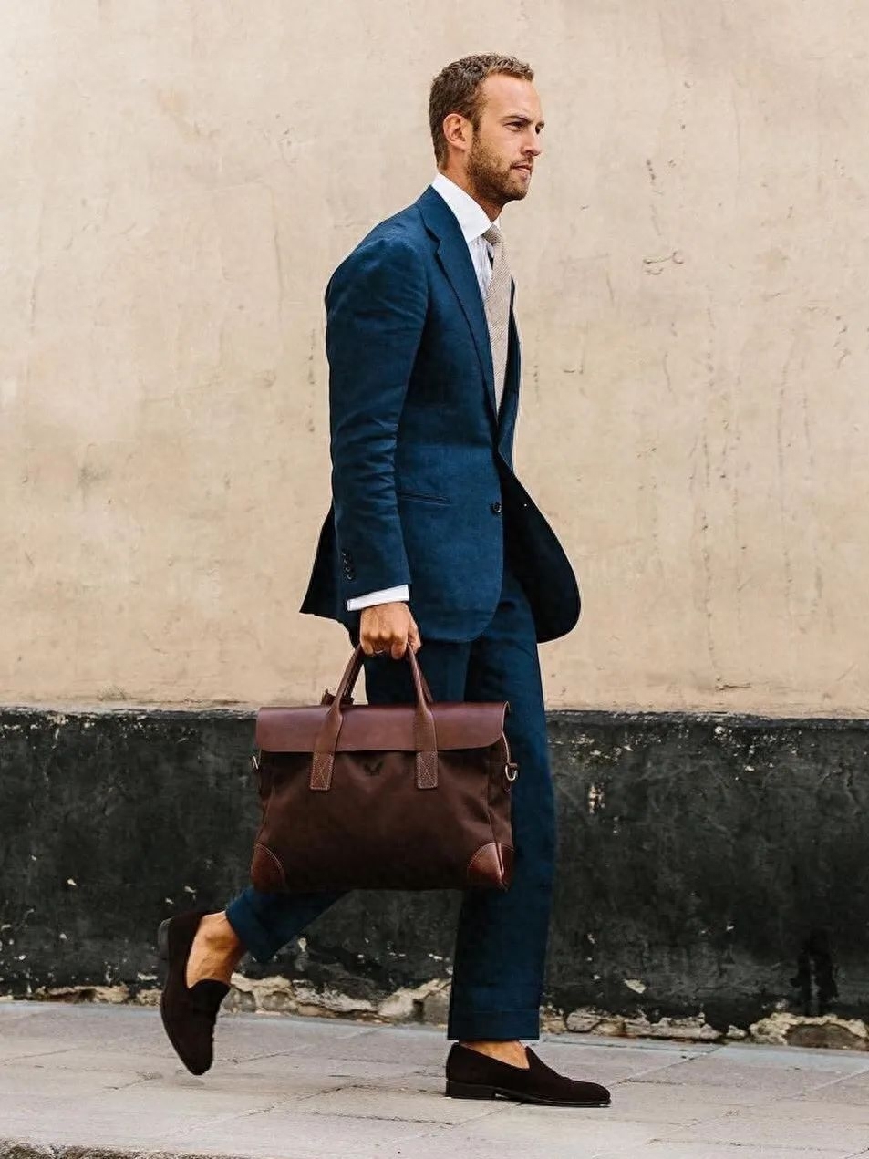 职场男士着装需要注意哪些问题_职场男人着装_职场男性着装的三个三原则