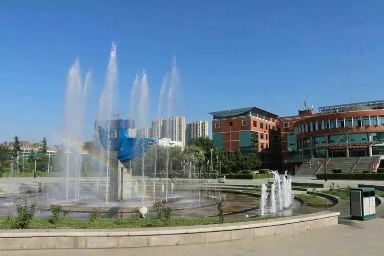 西安铁路工程职工大学招聘_西安铁路工程招聘_西安铁路公司招聘