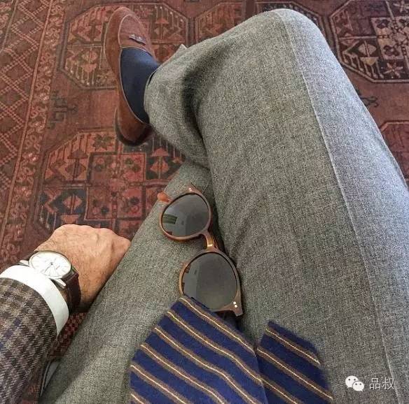 职场穿衣技巧_初入职场穿衣_职场新人穿着