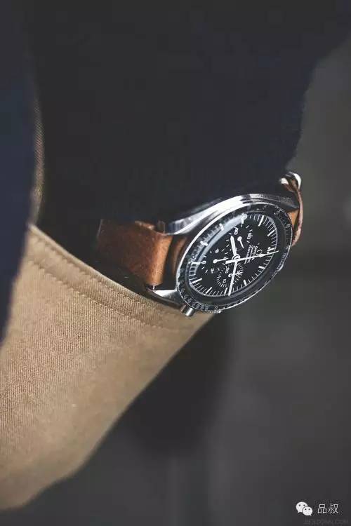 职场新人穿着_职场穿衣技巧_初入职场穿衣