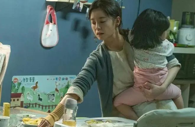 职场妈妈对孩子的影响_妈妈一个人带孩子影响_全职妈妈和职场妈妈