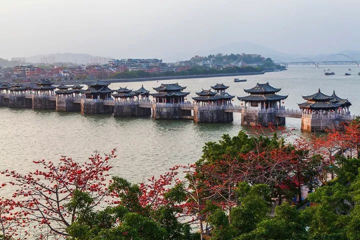 重庆香牌坊火锅底料_香牌坊火锅底料_凤台香牌坊火锅