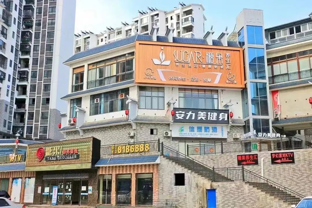 美容纹绣师招聘_重庆催乳师招聘最新信息_招聘美容师信息