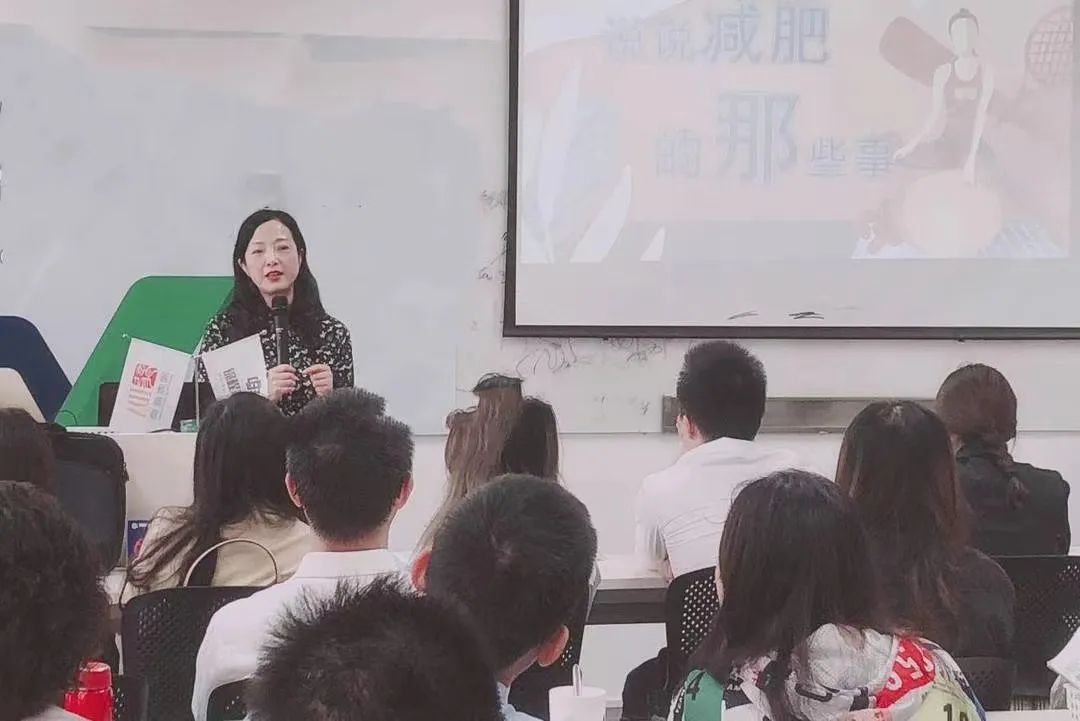 职场图片背景_职场健康图片_职场图片唯美