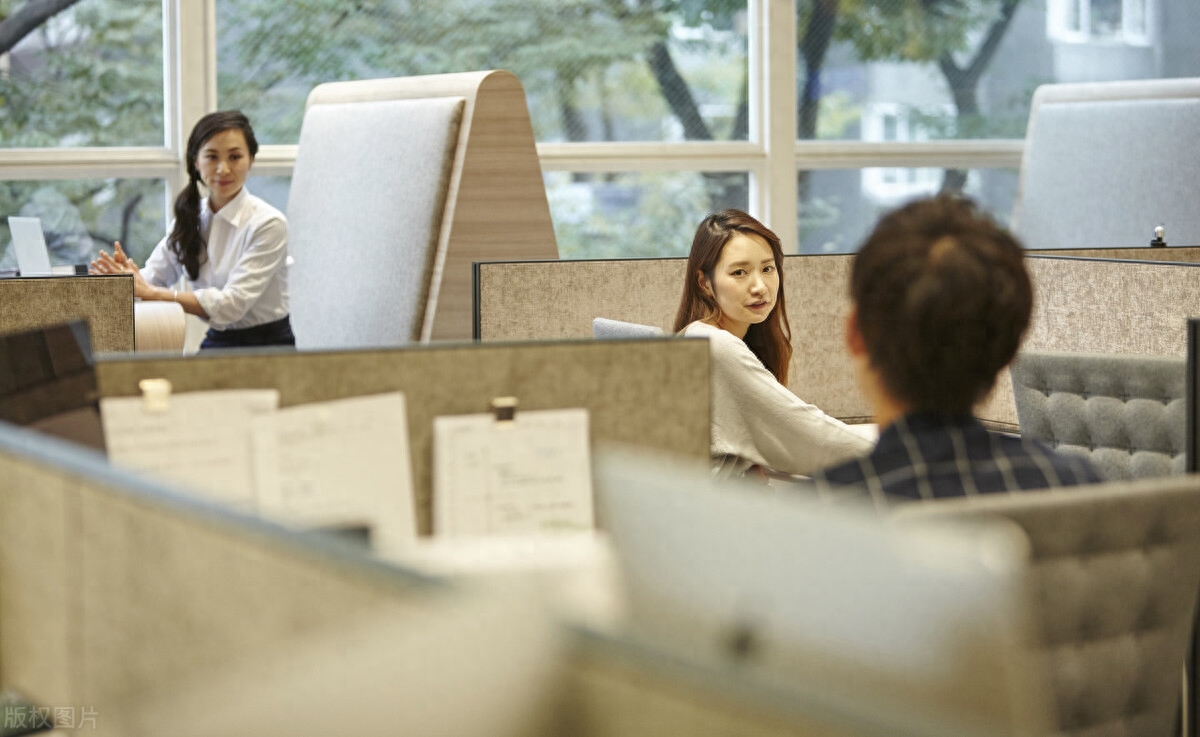 关于职场老人欺负新人的说说_职场老人欺负新人_职场中老人欺负新人