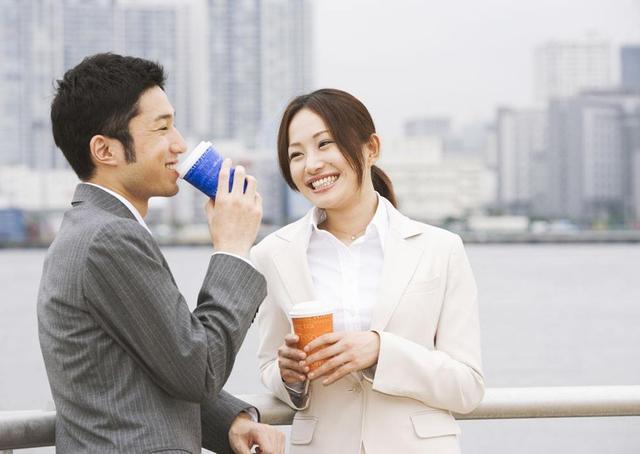 已婚男女的职场生活_职场已婚男女生活怎么相处_已婚男女交往